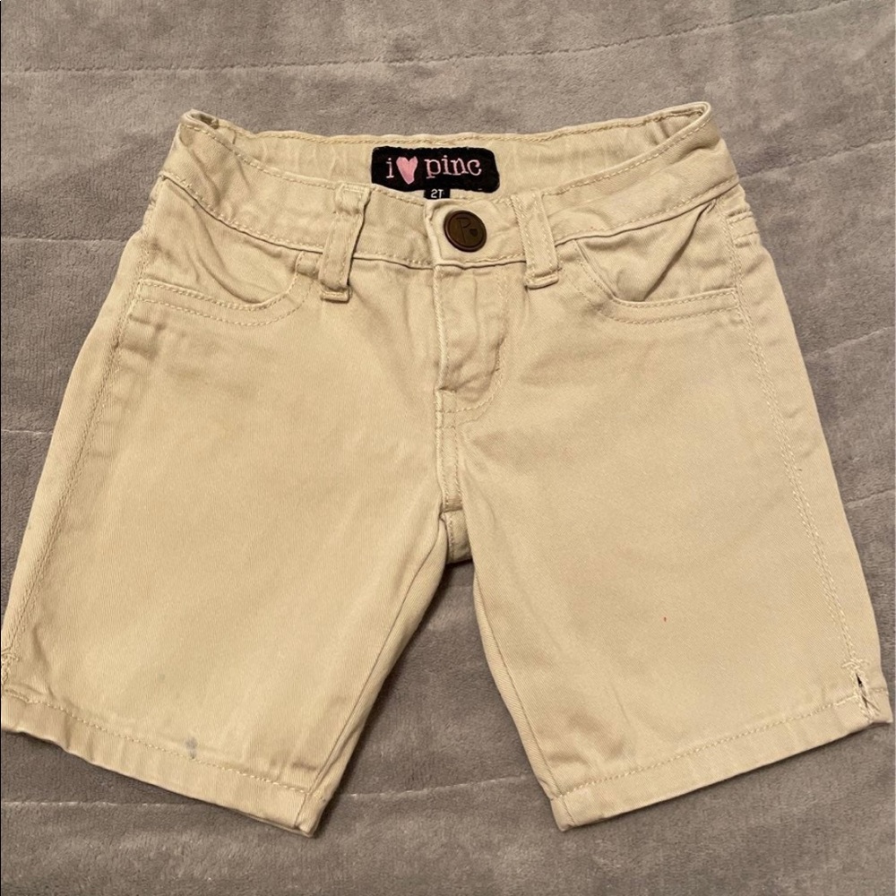 I love pinc Girl Khaki Uniform Shorts with adjustable waist Size 2T